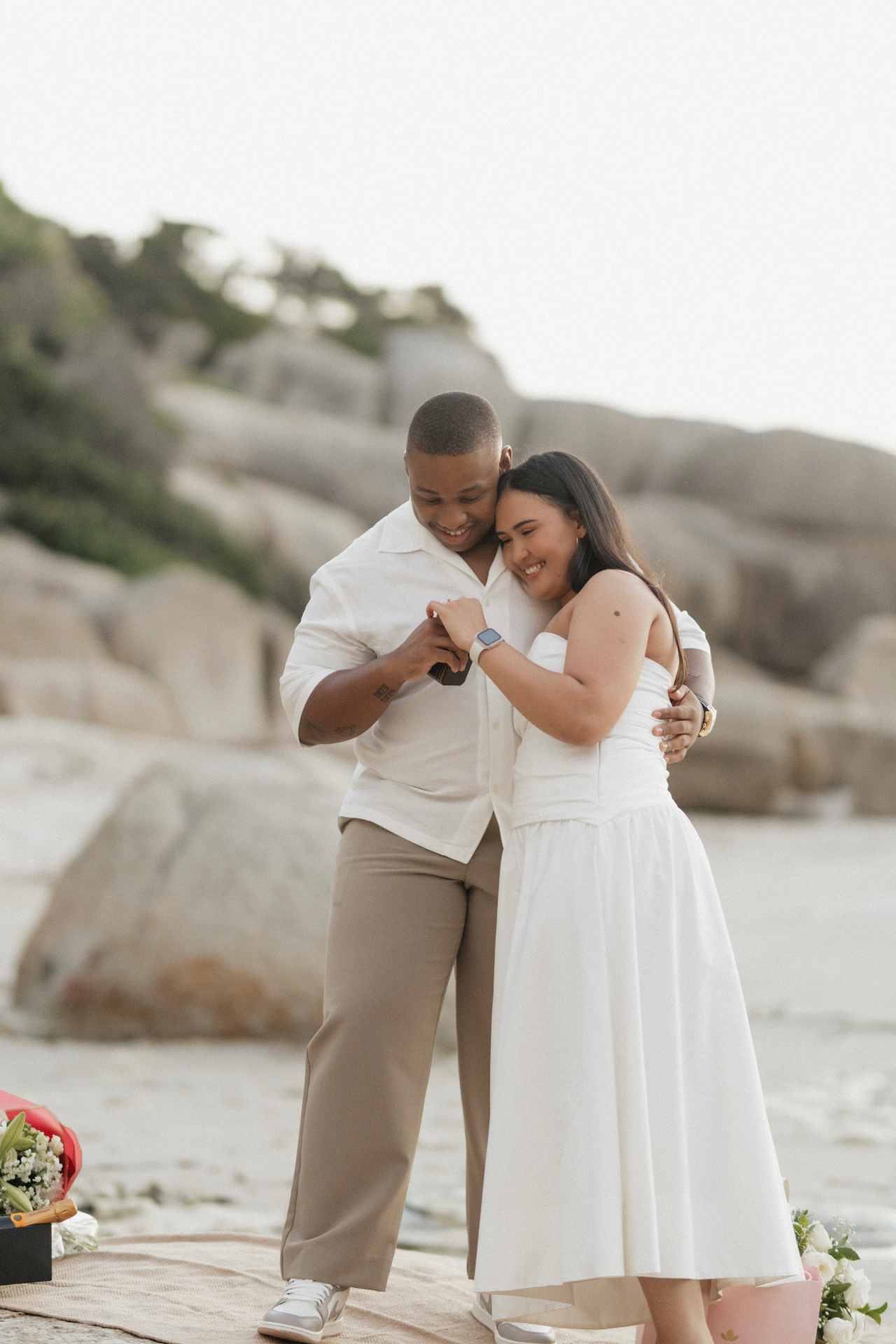 The proposal on the beach